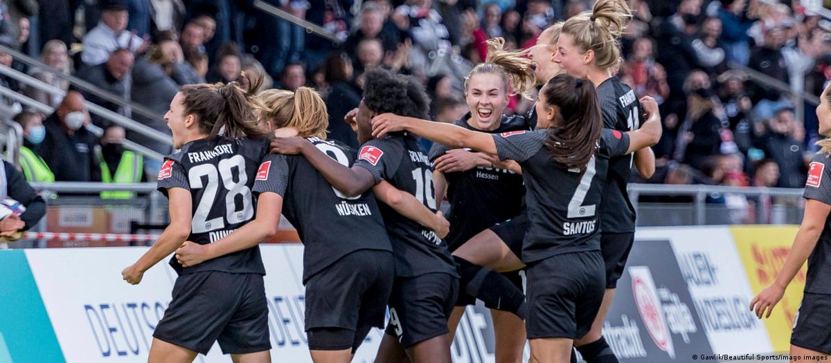 Bundesliga Teams With Strong Defences That Still Lose on the Handicap