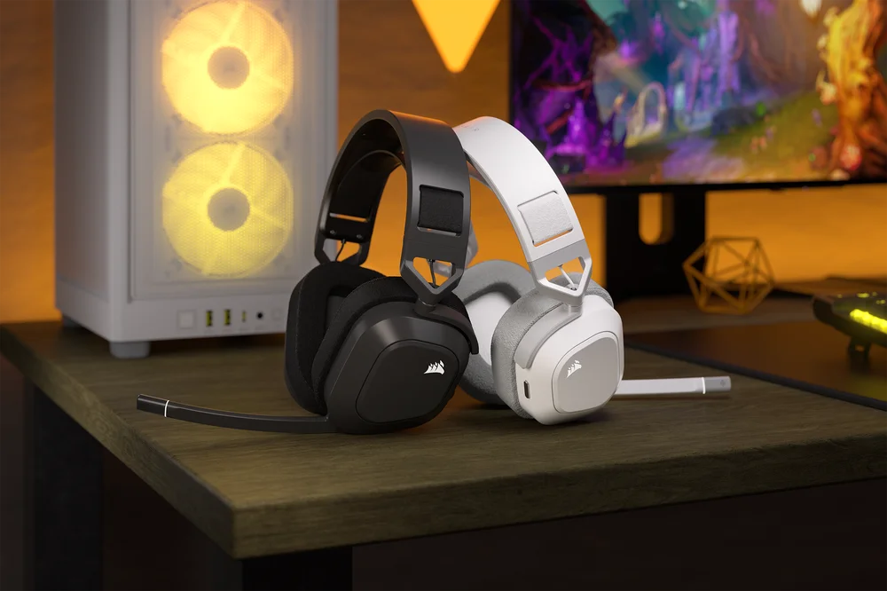 Headphones vs Speakers Impact on Situs Slot Gacor Experience
