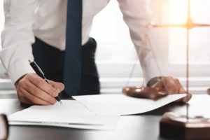 Kansas City Shoplifting Lawyer for First-Time Theft Allegations